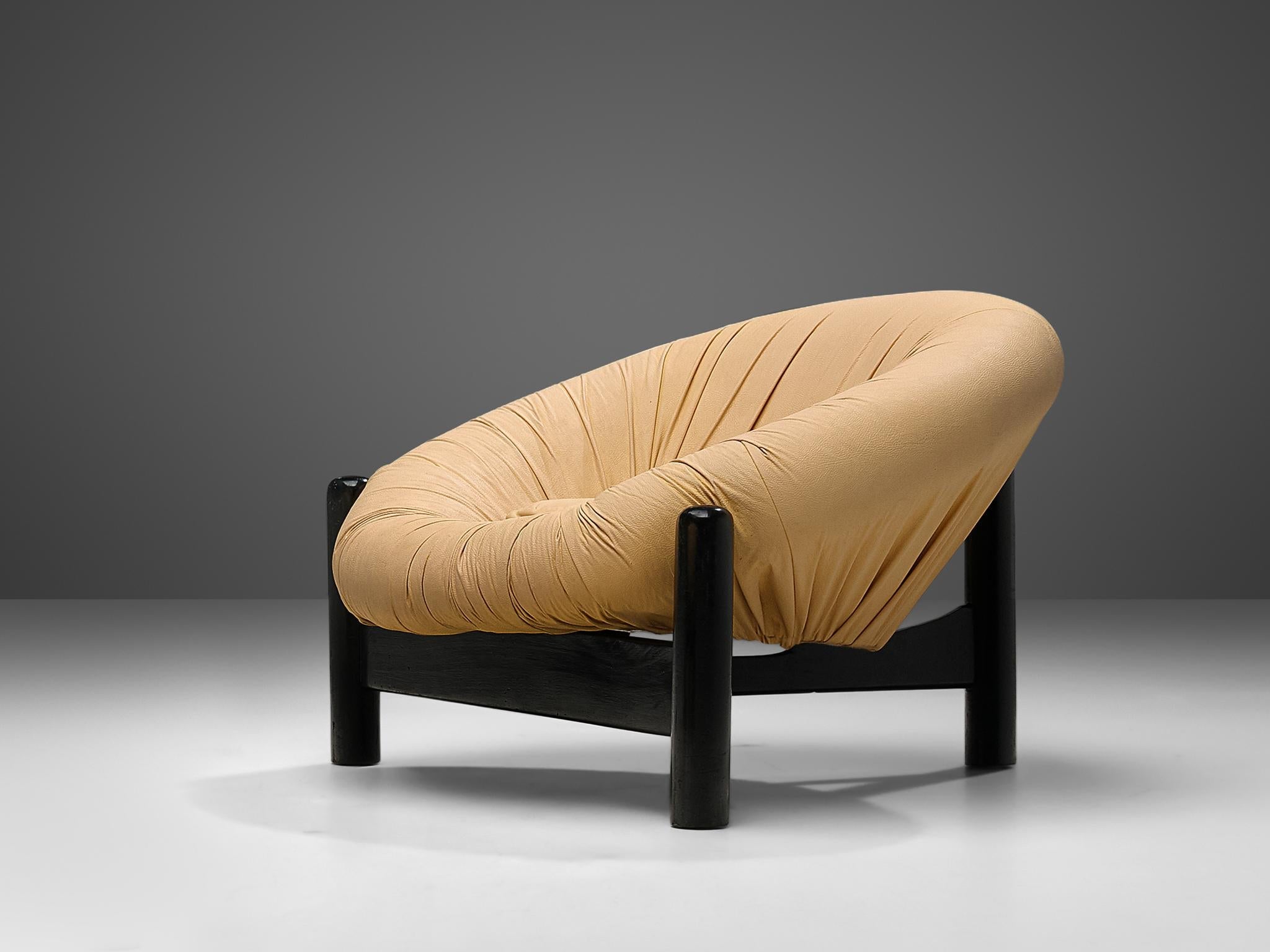 Puffy Lounge Chair