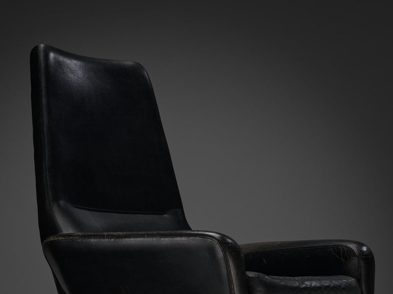 Ib Kofod-Larsen 'PD30' Lounge Chair in Teak and Black Leather