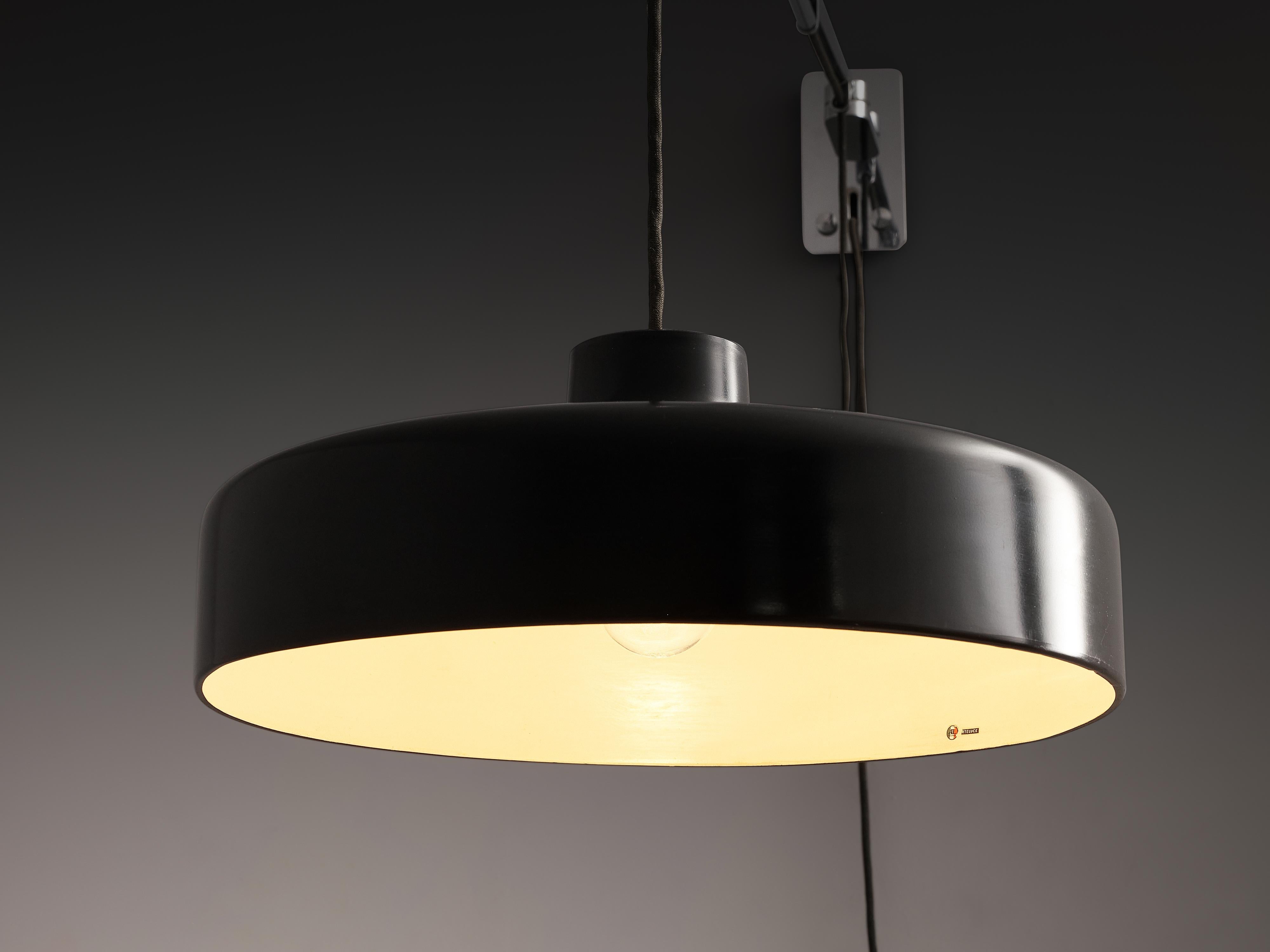 Gino Sarfatti for Arteluce '194N' Wall Light with Black Shade