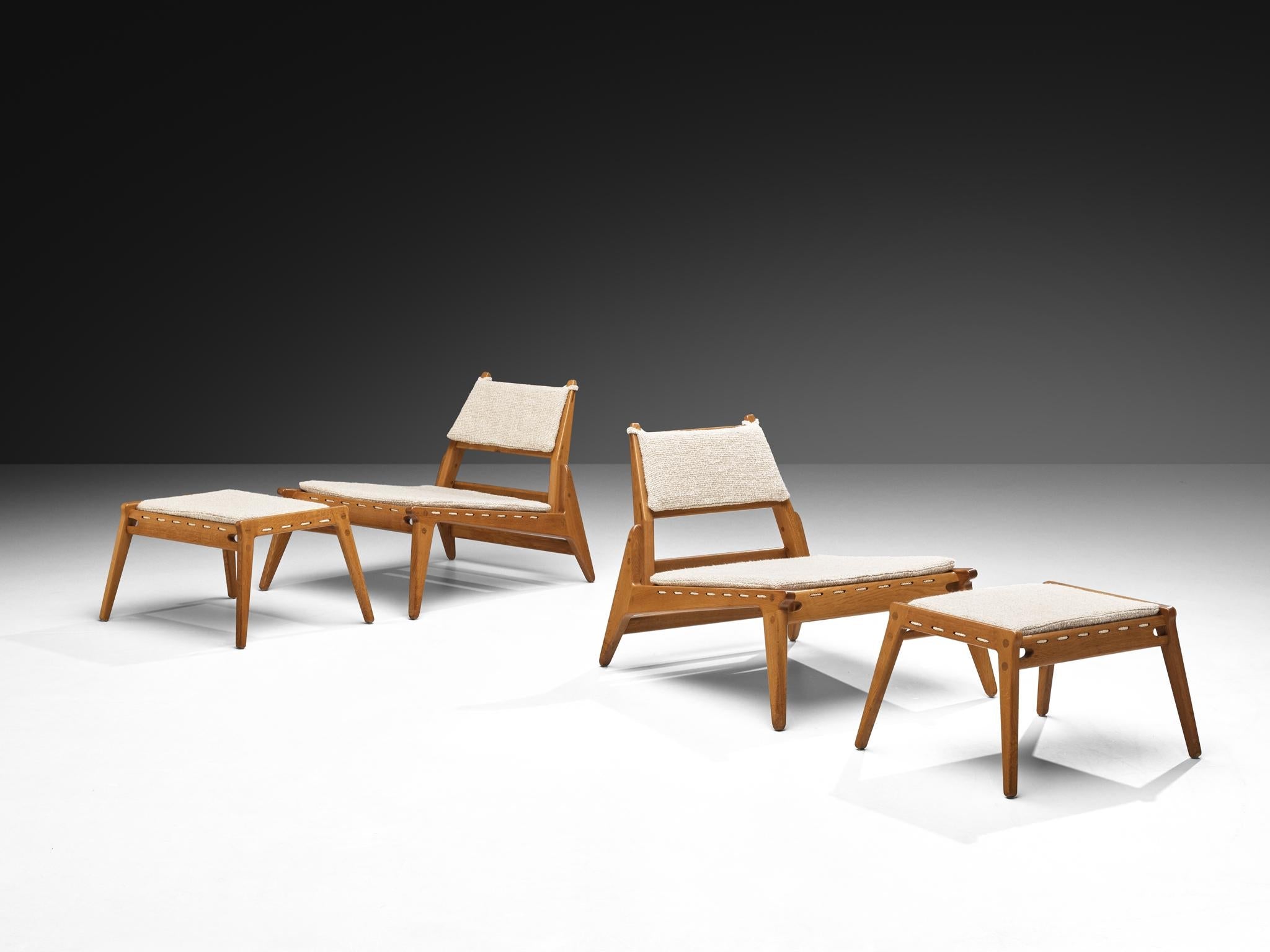 1950s 'Hunting' Lounge Chairs with Ottomans in Solid Oak