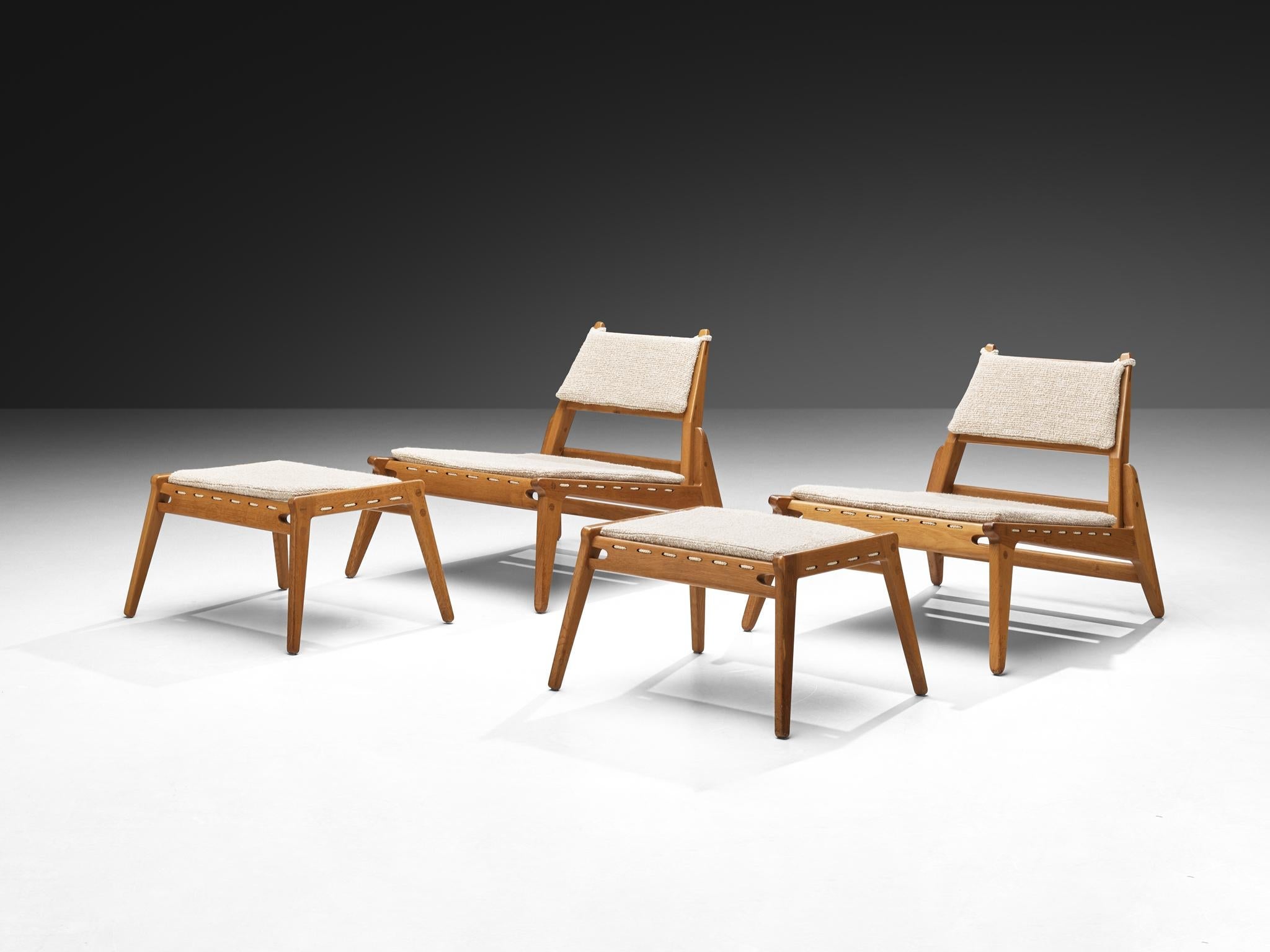 1950s 'Hunting' Lounge Chairs with Ottomans in Solid Oak