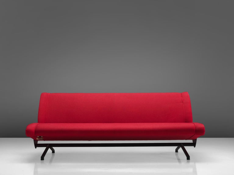 Osvaldo Borsani for Tecno 'D70' Sofa in Red Upholstery