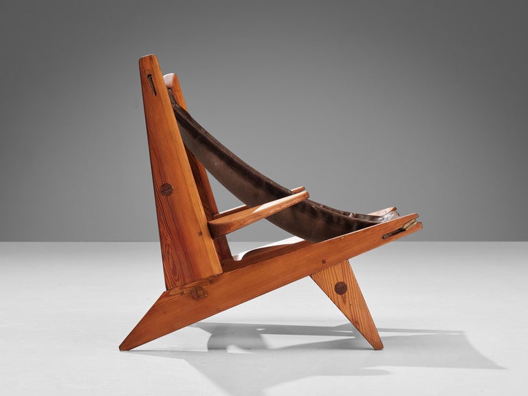 French Hunting Chair in Pine and Brown Leather