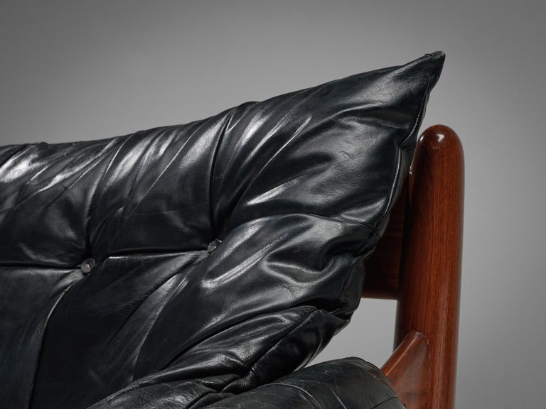 Sergio Rodrigues 'Sheriff' Sofa in Black Upholstery and Imbuia Wood