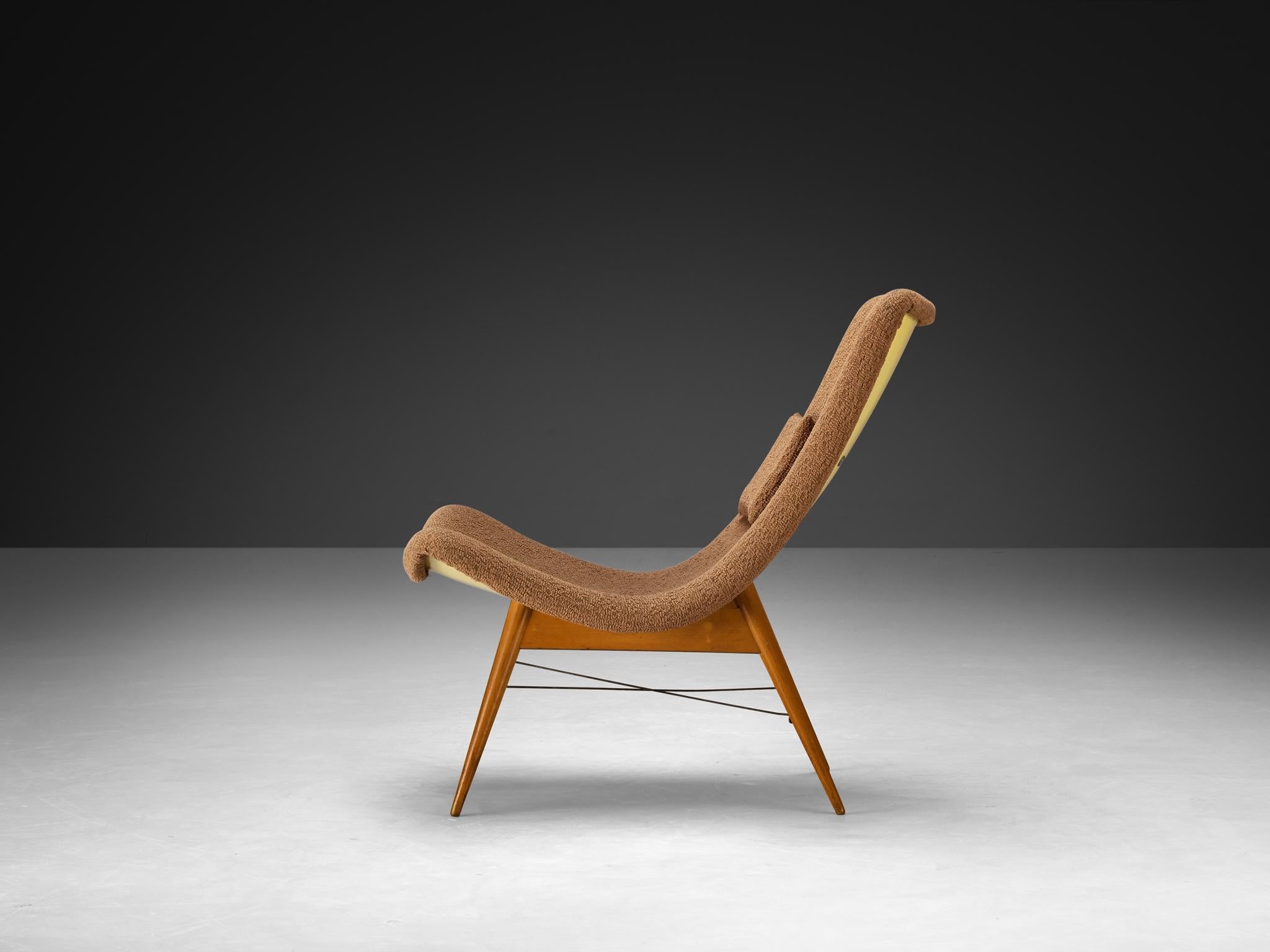 1950s Mid-Century Modern Shell Lounge Chair in Beige Upholstery