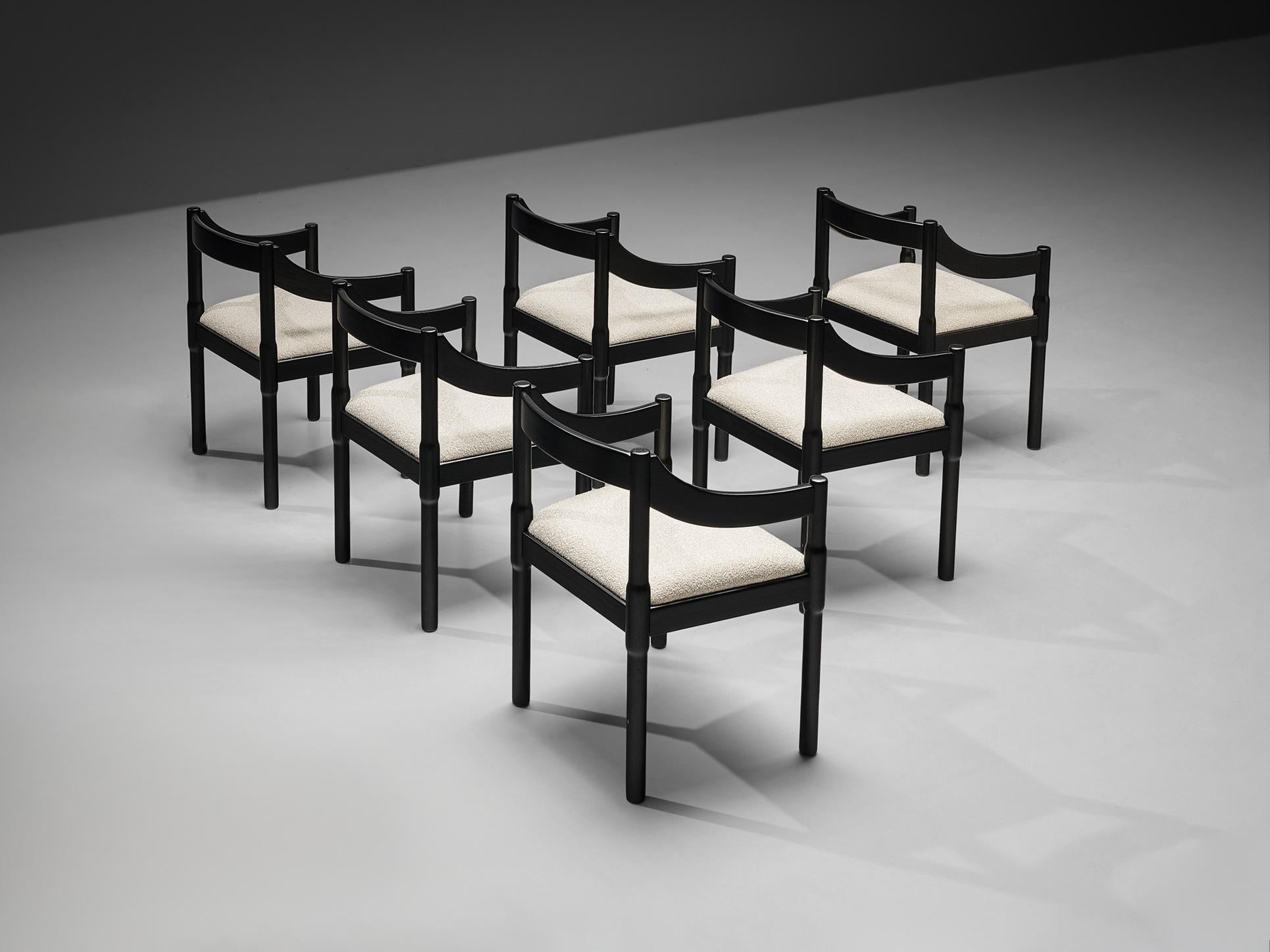 Vico Magistretti ‘Carimate’ Set of Six Dining Chairs in White Upholstery