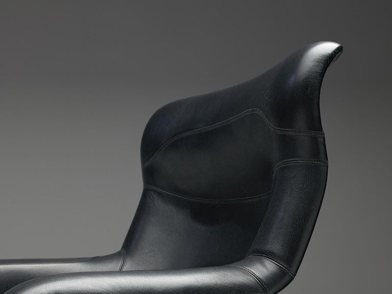 Yrjö Kukkapuro Karuselli Lounge Chair in Leather & Light Blue Metallic