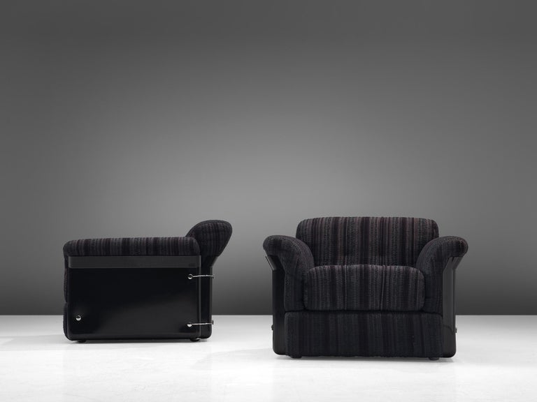 Vittorio Introini for Saporiti Pair of 'Larissa' Lounge Chairs