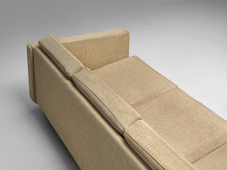 Hans J. Wegner for Getama 'Century 2000' Four-Seat Sofa in Beige Fabric