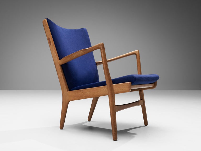 Hans J. Wegner Pair of Easy Chairs in Blue Upholstery and Oak