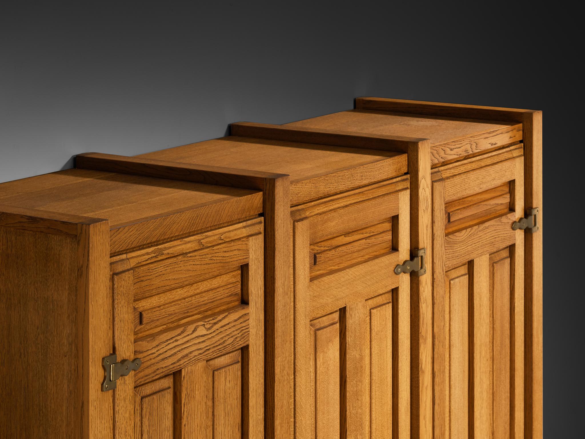 Guillerme & Chambron Wardrobe in Solid Oak