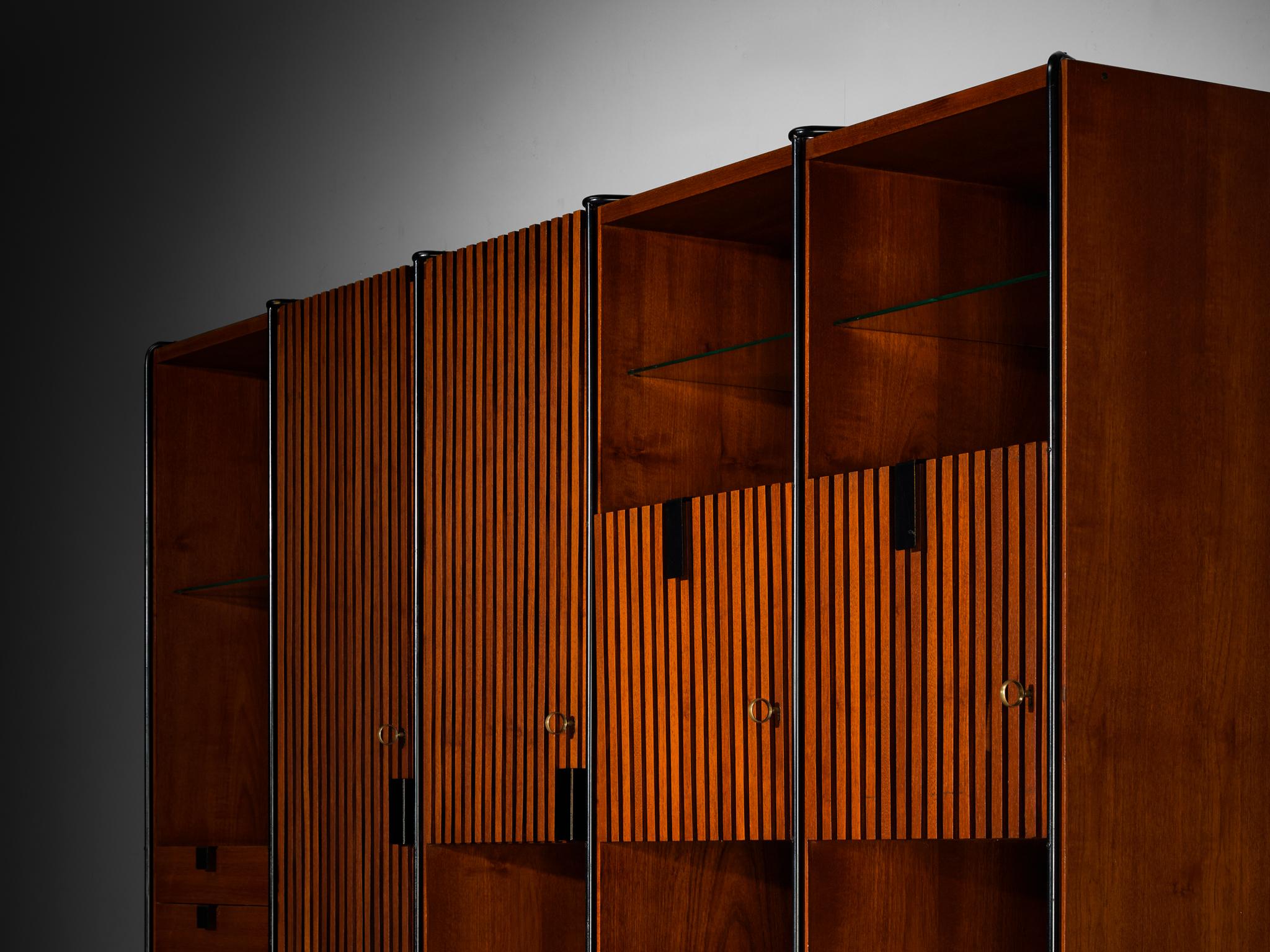 Taichiro Nakay for La Permanente Mobili Cantù Wall Cabinet in Teak