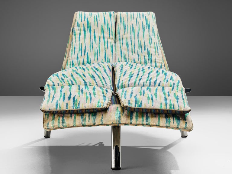 Giovanni Offredi for Saporiti Chaise Longues in Vibrant Upholstery