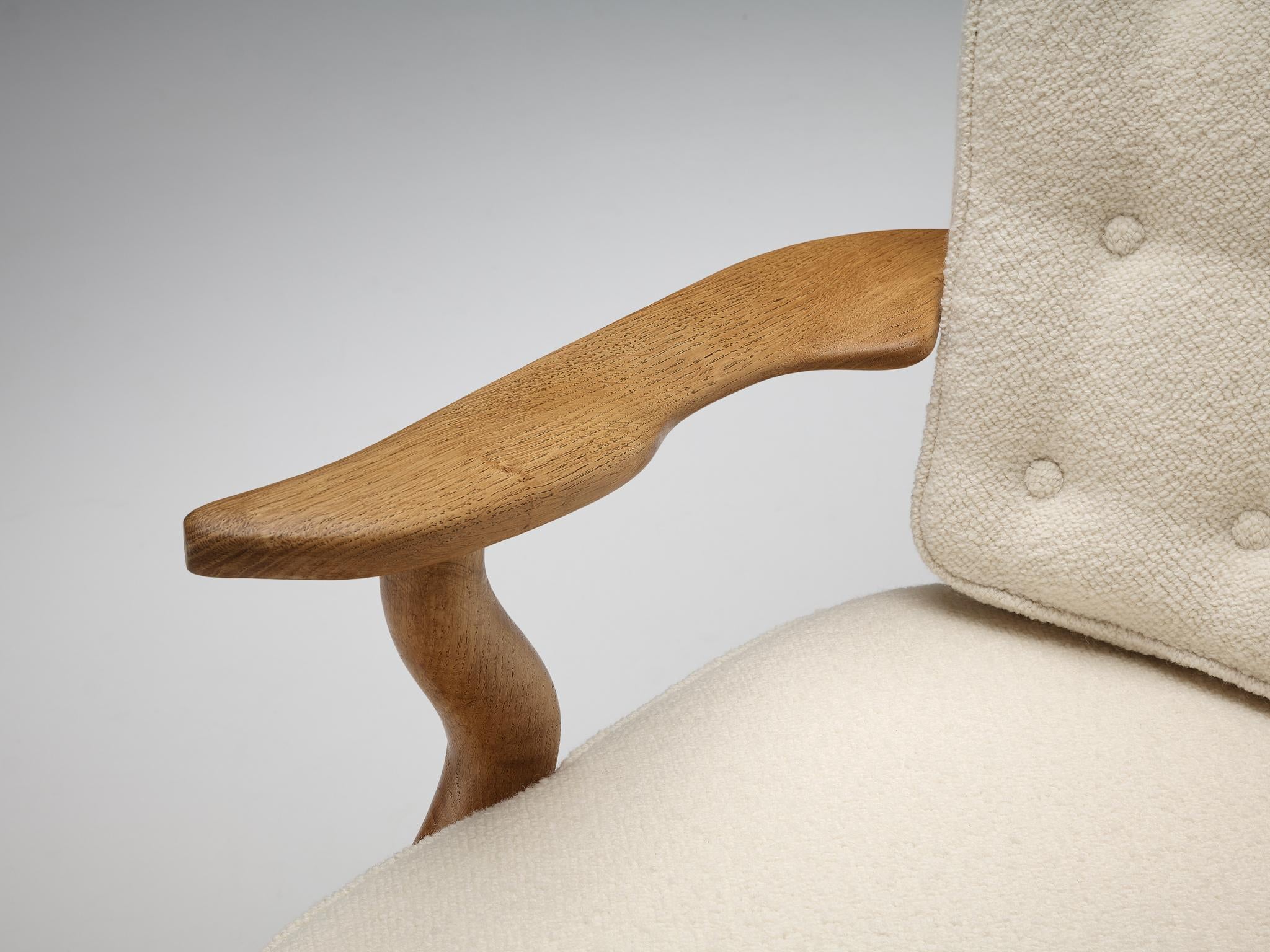 Guillerme & Chambron 'Grand Repos' Lounge Chairs in White Upholstery