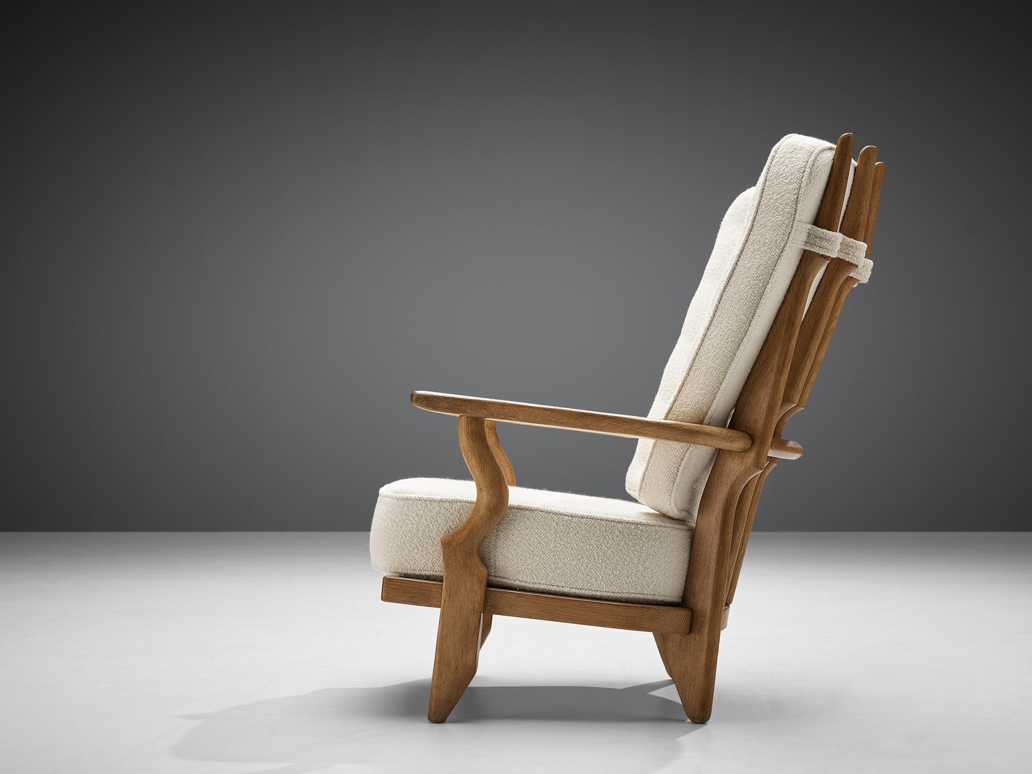 Guillerme & Chambron 'Grand Repos' Lounge Chairs in White Upholstery