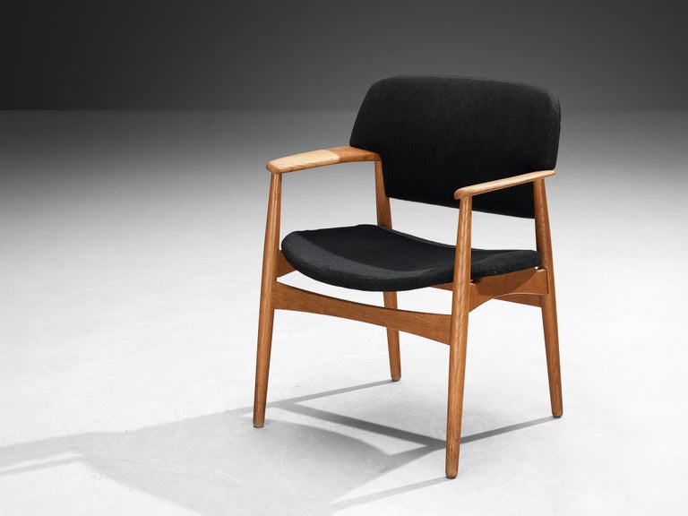 Ejnar Larsen & Axel Bender Madsen for Fritz Hansen Armchair in Oak