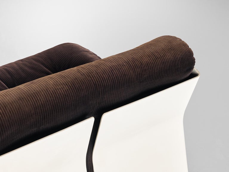 Mario Bellini 'Amanta' Lounge Chair in Brown Fabric