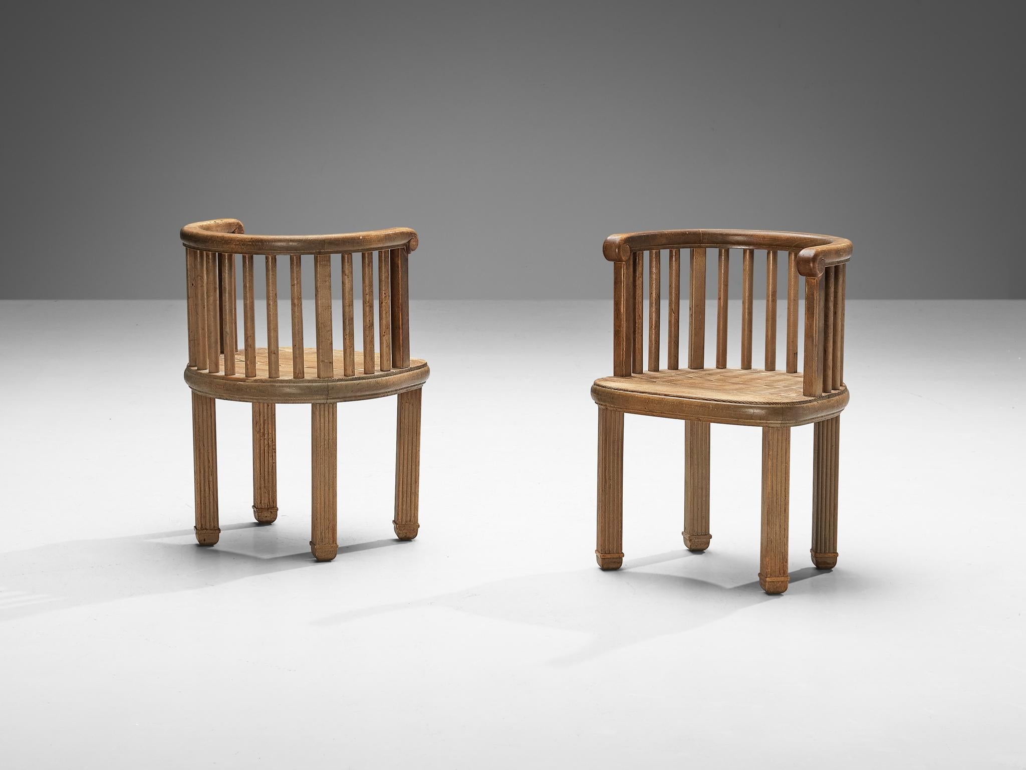 Elegant French Pair of Dining Chairs in Pine