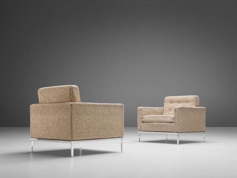 Artifort Armchair Model '905' in Metal and Fabric Upholstery