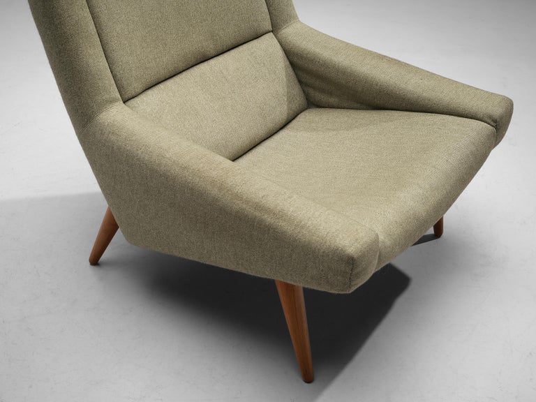 Illum Wikkelsø Lounge Chair in Green Upholstery