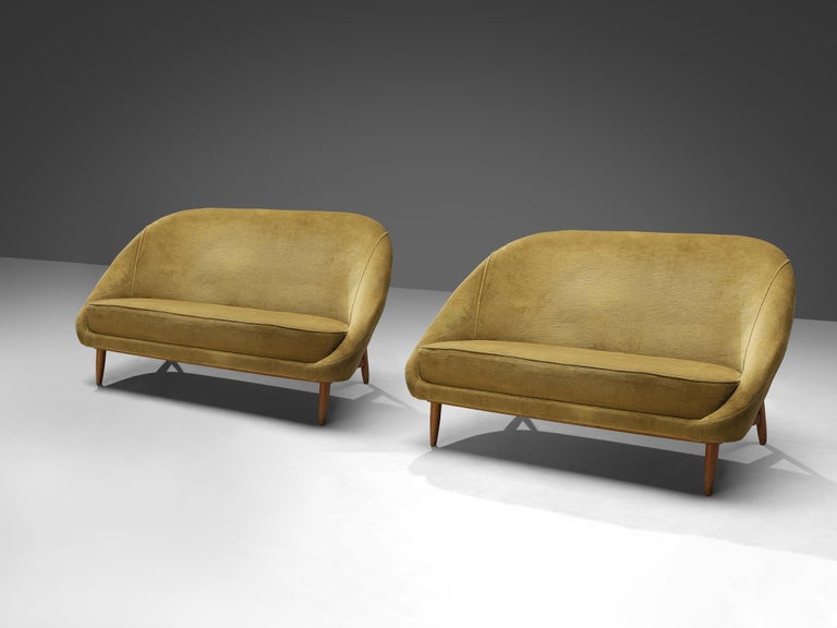 Theo Ruth for Artifort Sofas Model '115' in Yellow Velvet Upholstery