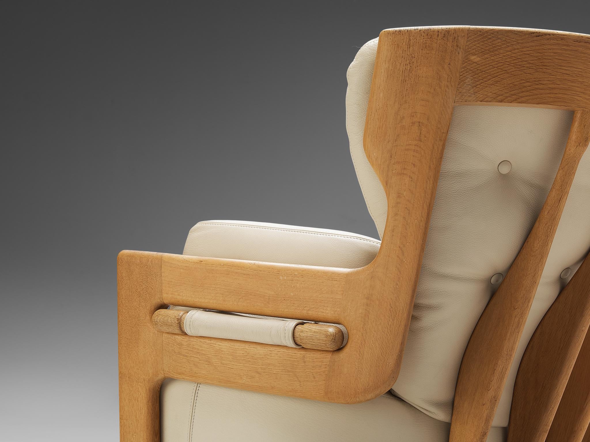 Guillerme & Chambron 'Denis' Lounge Chair in Solid Oak and Leather