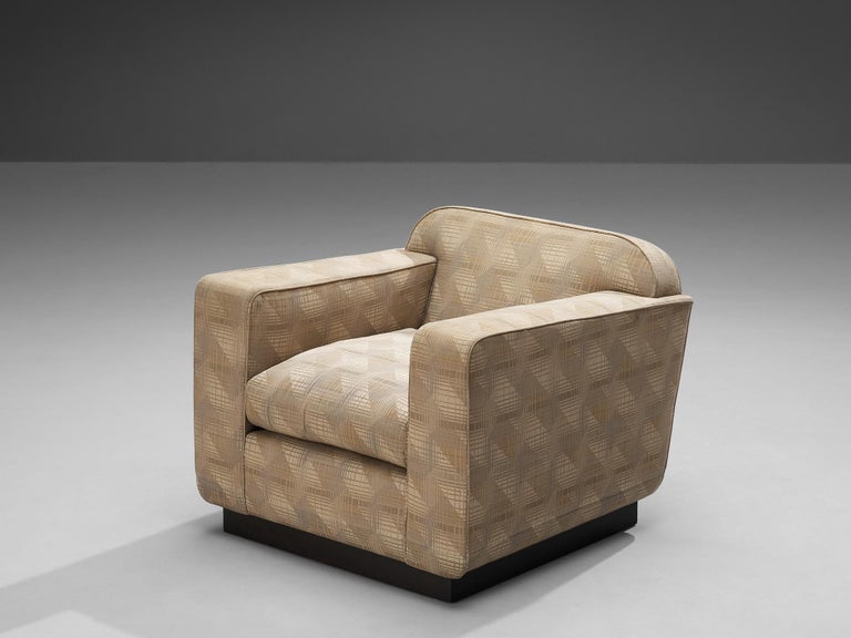 Italian Pair of Art Deco Armchairs in Beige Upholstery