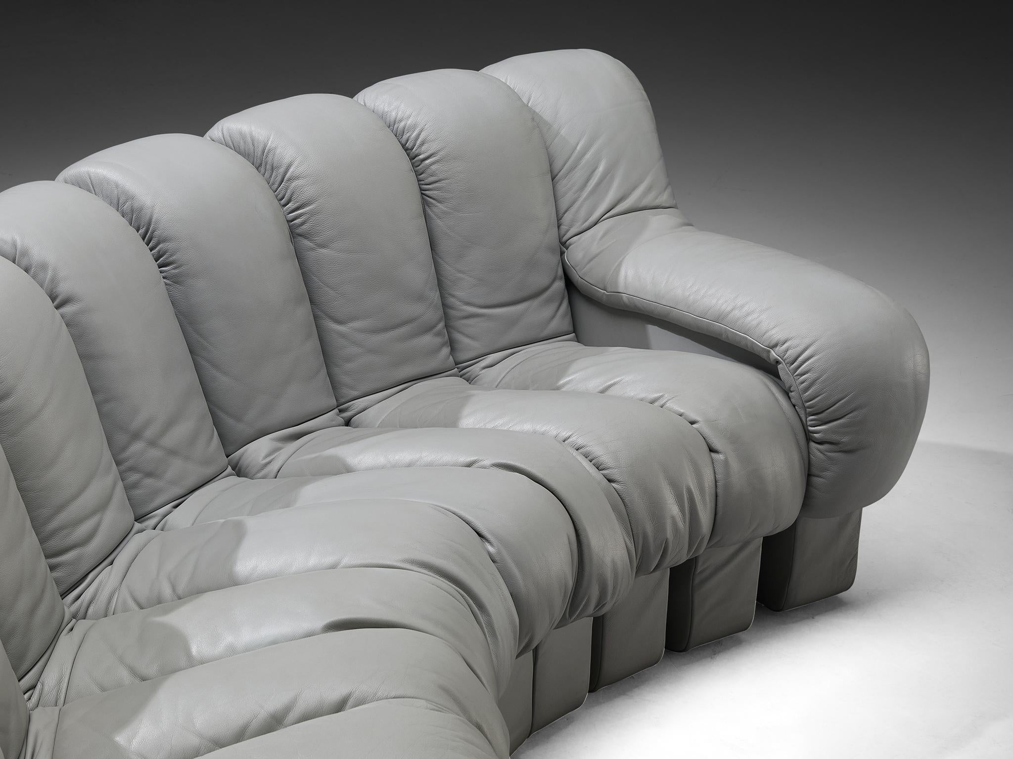 De Sede DS-600 'Snake' Sectional Sofa in Light Grey Leather