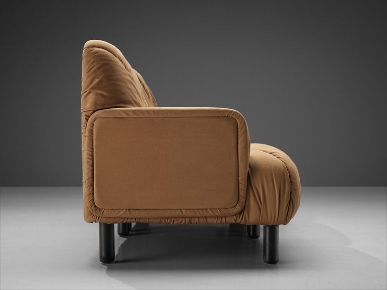 Vico Magistretti for De Padova 'Davis' Sofa in Camel Beige Upholstery