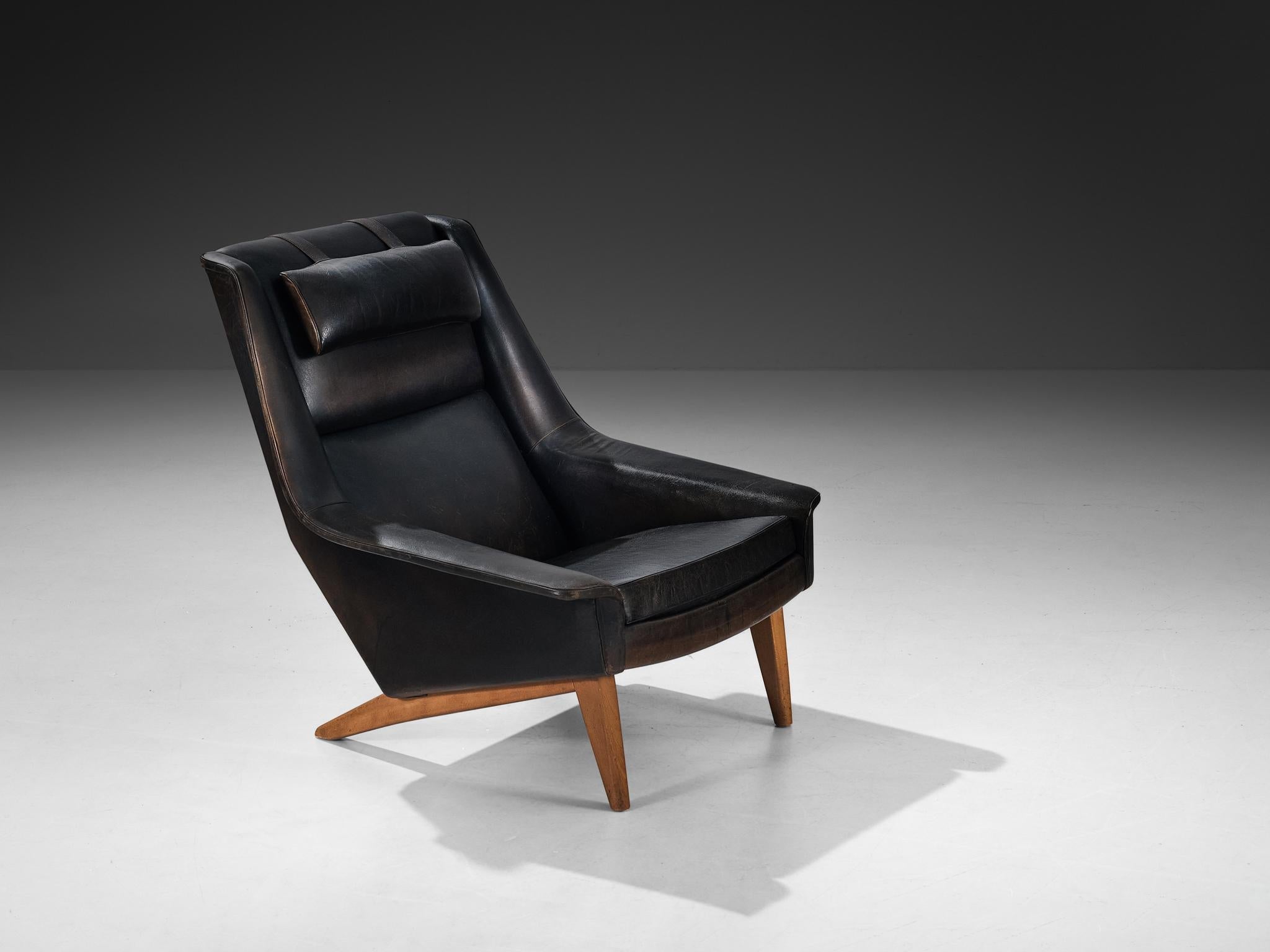 Folke Ohlsson Lounge Chair in Black Leather