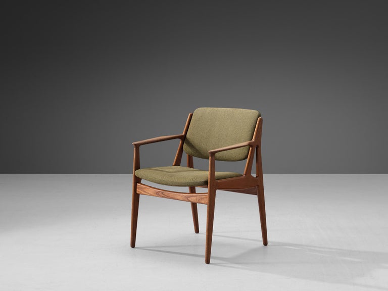 Arne Vodder for Vamo Møbelfabrik Pair of Armchairs in Teak and Green Fabric