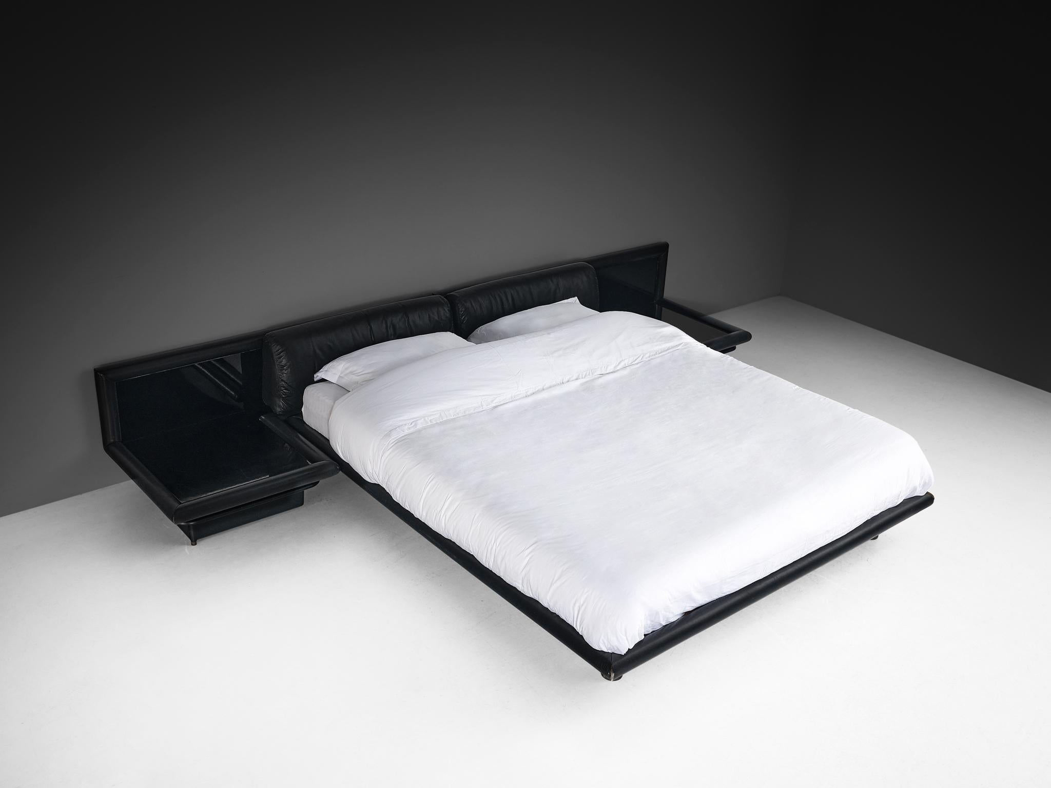 Afra & Tobia Scarpa for Molteni 'Morna' Queen Bed with Nightstands