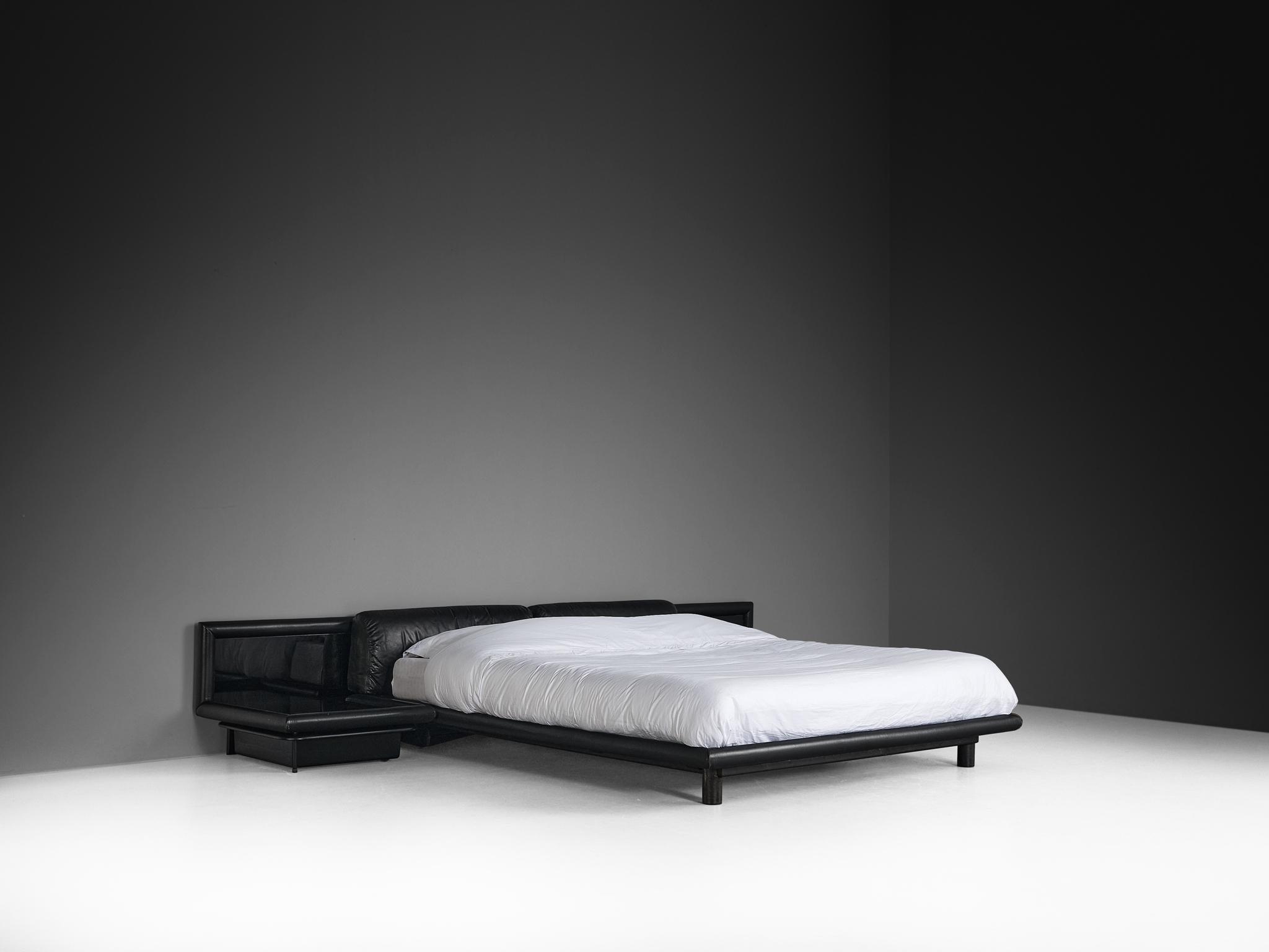 Afra & Tobia Scarpa for Molteni 'Morna' Queen Bed with Nightstands