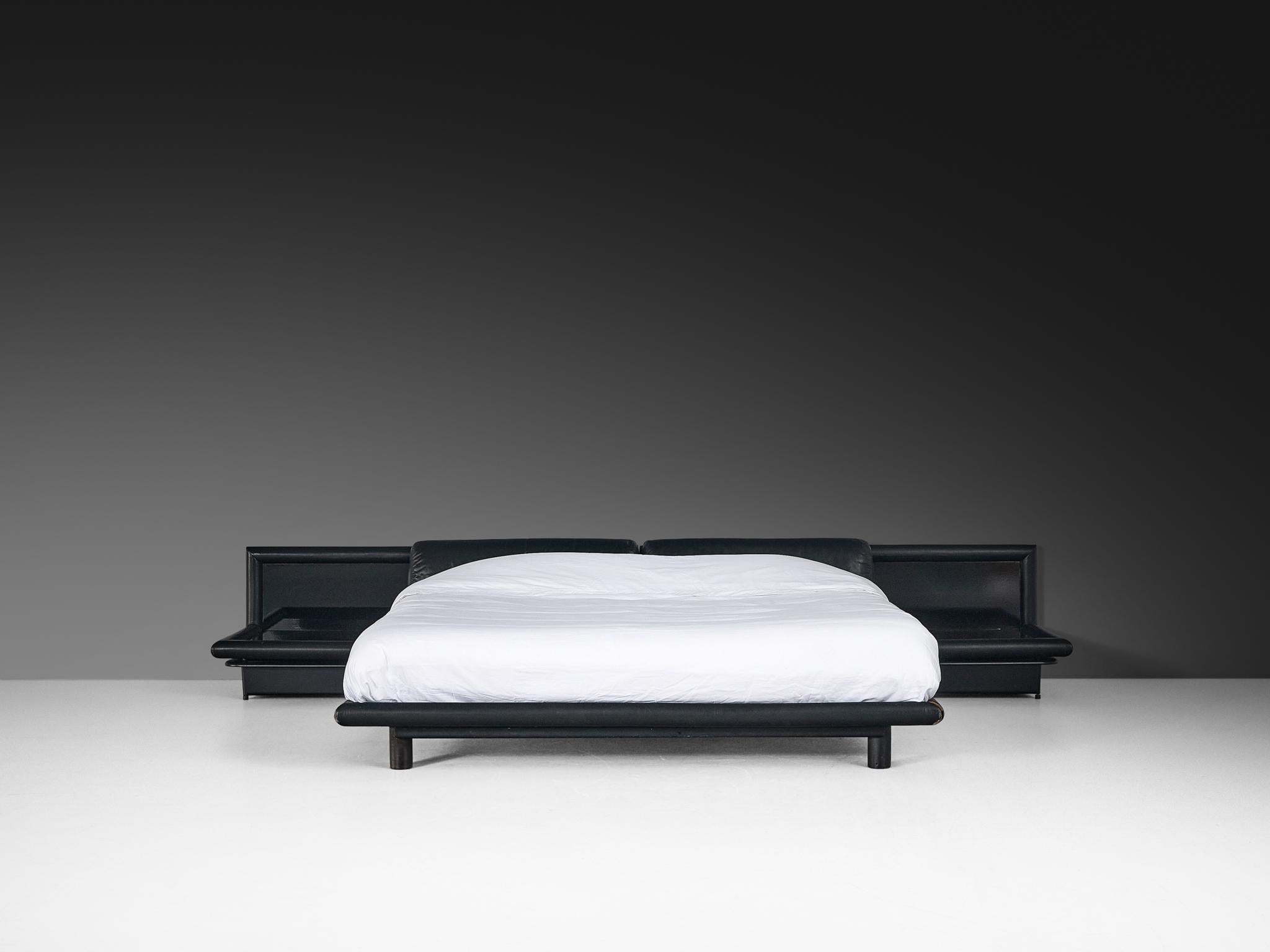 Afra & Tobia Scarpa for Molteni 'Morna' Queen Bed with Nightstands