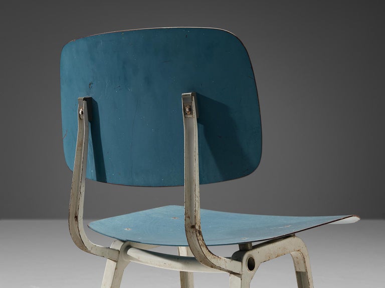 Friso Kramer Set of Eight 'Revolt' Dining Chairs in Metal and Blue Plywood