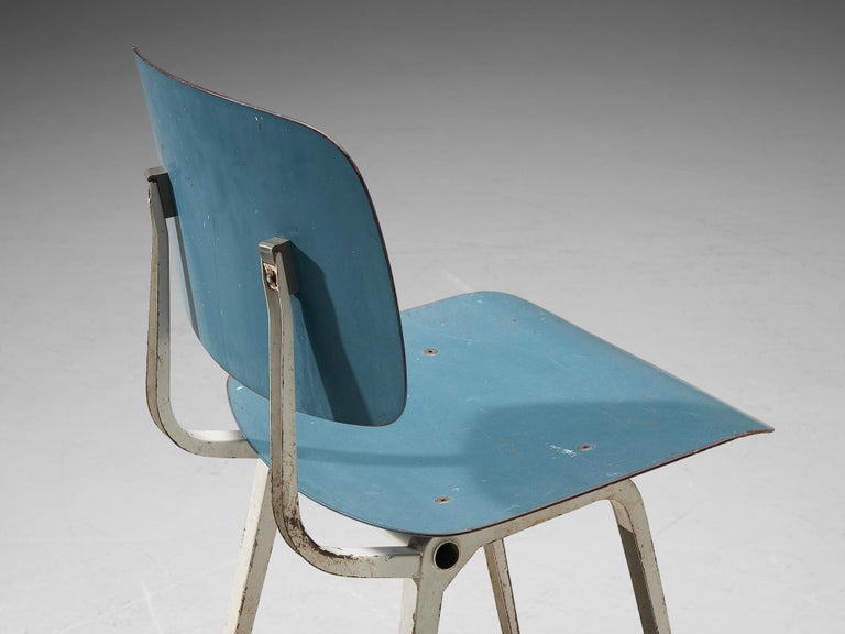 Friso Kramer Set of Eight 'Revolt' Dining Chairs in Metal and Blue Plywood