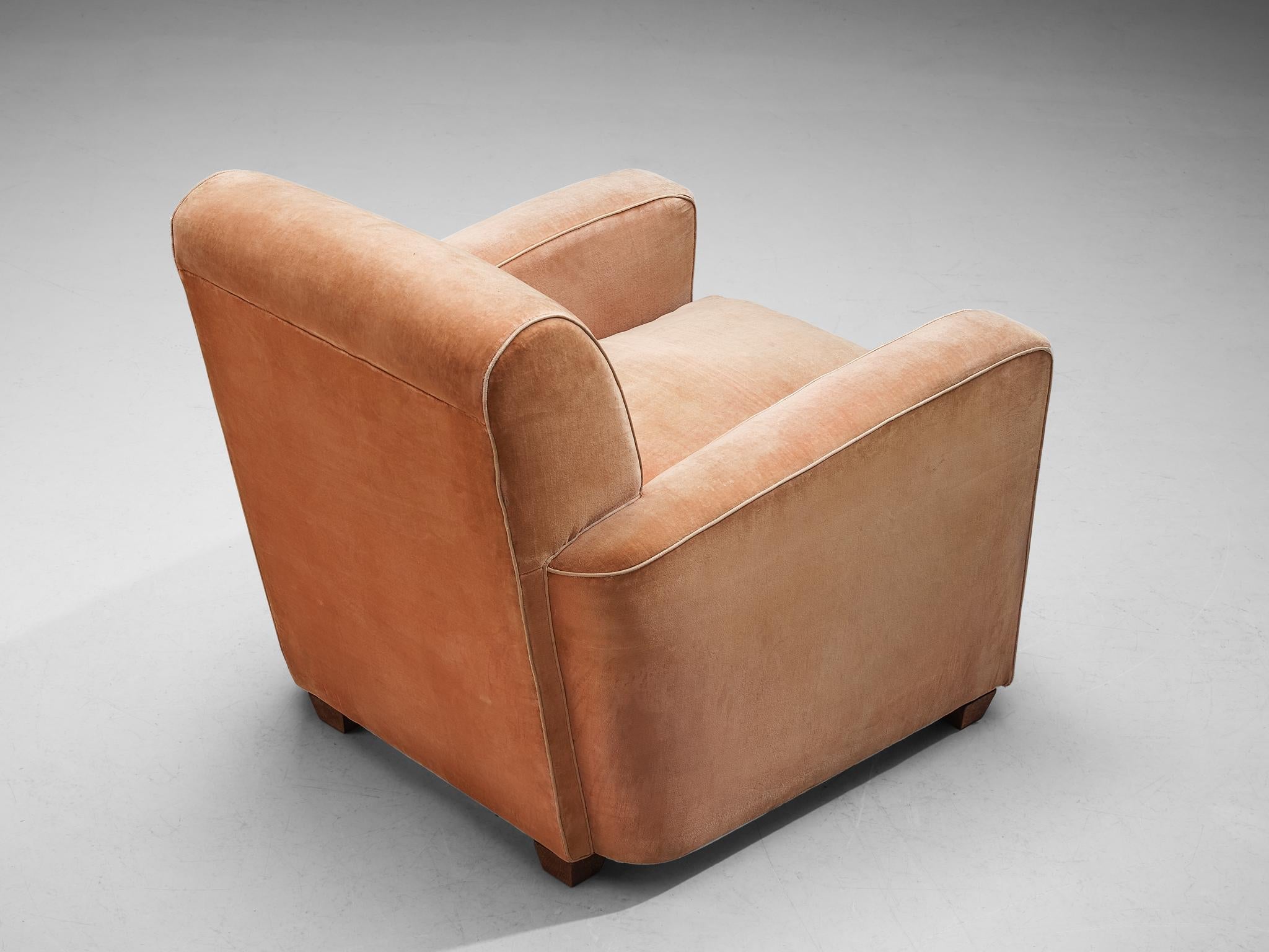 Guglielmo Ulrich Lounge Chair in Pink Velvet Upholstery