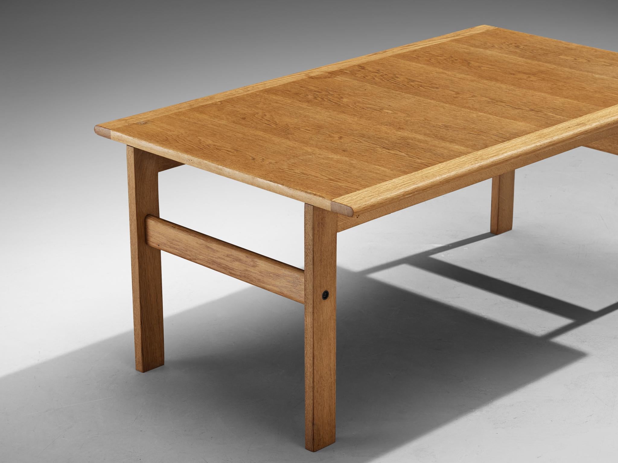 Scandinavian Modern Rectangular Coffee Table in Oak