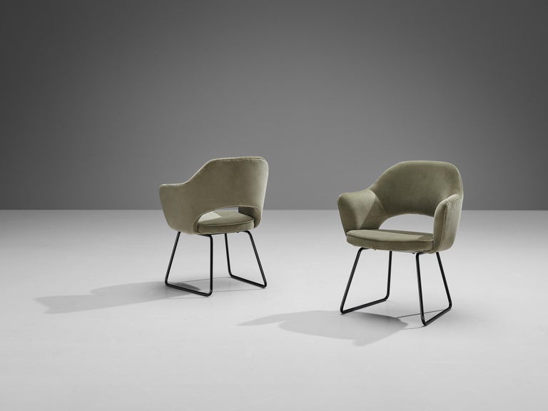 Eero Saarinen Limited Edition ‘Conference’ Armchairs of UNESCO Paris