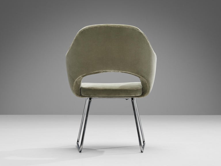 Eero Saarinen Limited Edition ‘Conference’ Armchairs of UNESCO Paris