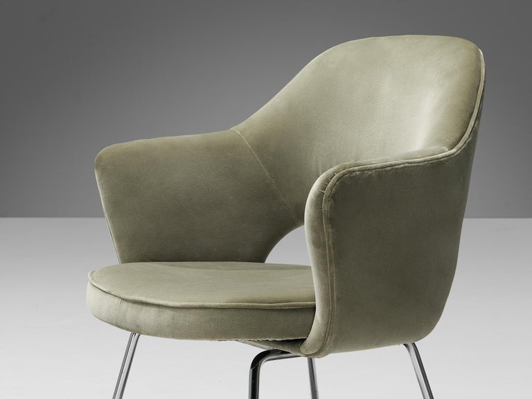 Eero Saarinen Limited Edition ‘Conference’ Armchairs of UNESCO Paris