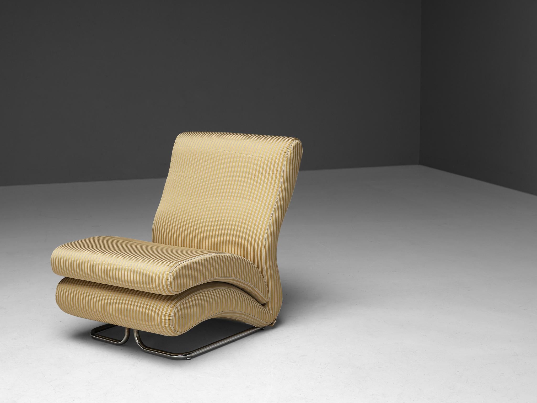 Vittorio Varo for I.P.E. 'Cigno' Lounge Chair in Striped Upholstery