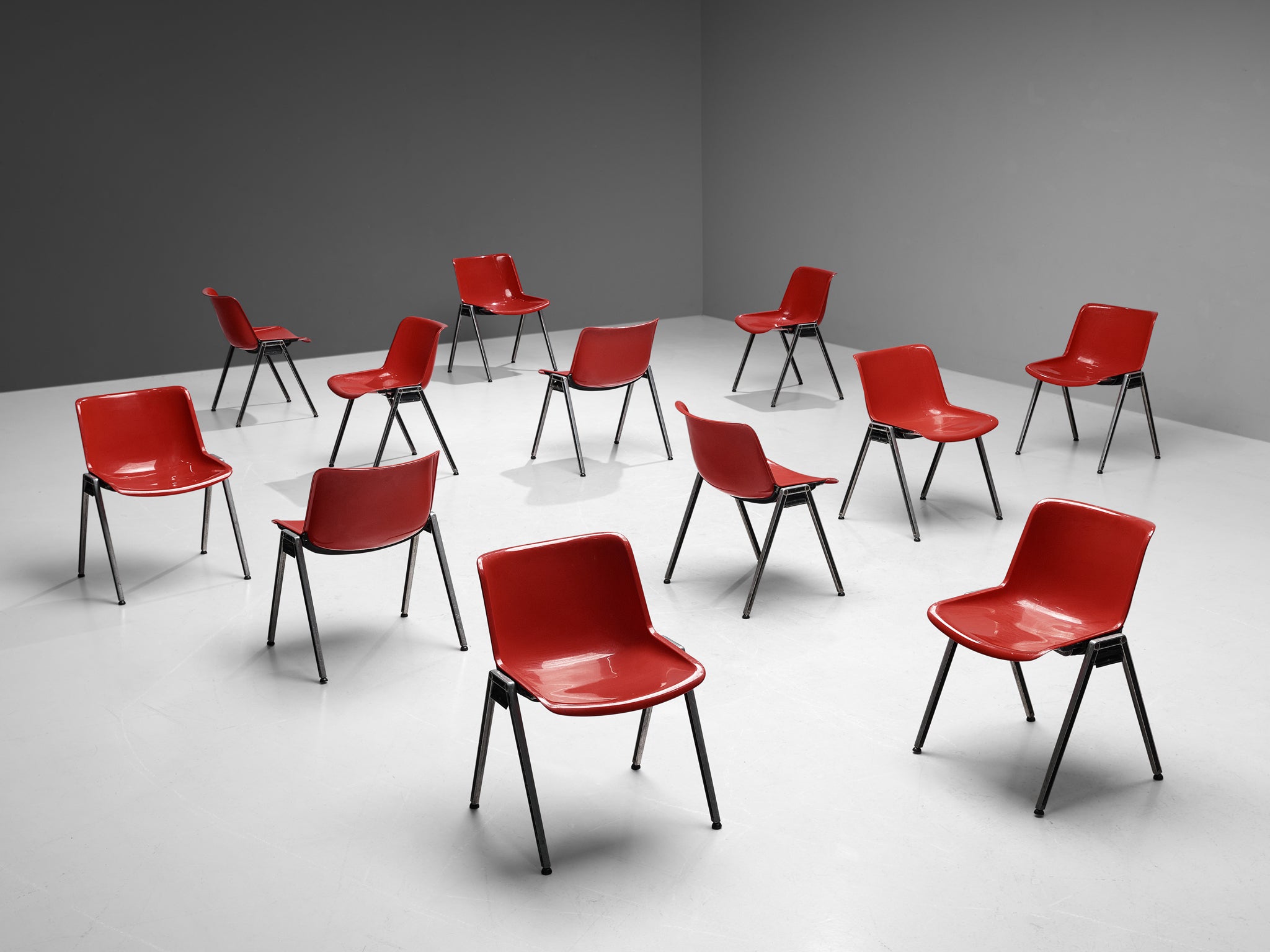 Centro Progetti Tecno Stackable ‘Modus’ Chairs in Red