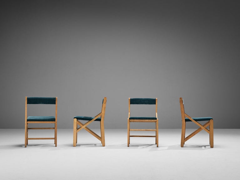 Italian Set of Four Dining Chairs With Structural Frames in Oak