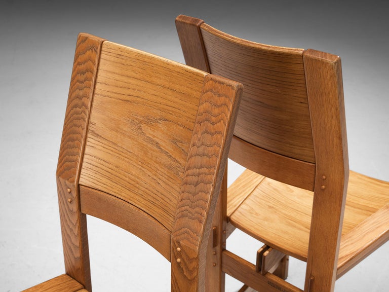 Giuseppe Rivadossi Set of Eight Dining Chairs in Oak