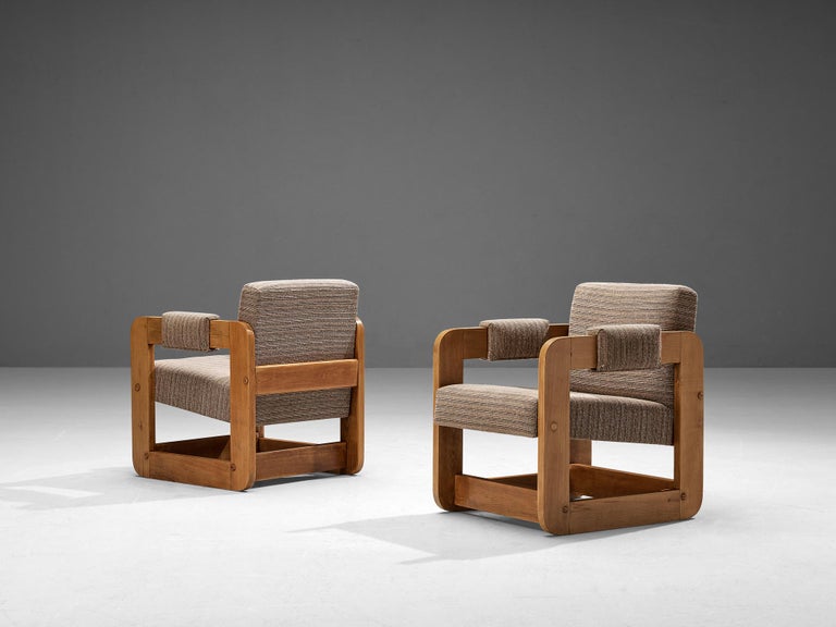 Pair of Cubic Lounge Chairs in Light Grey Upholstery