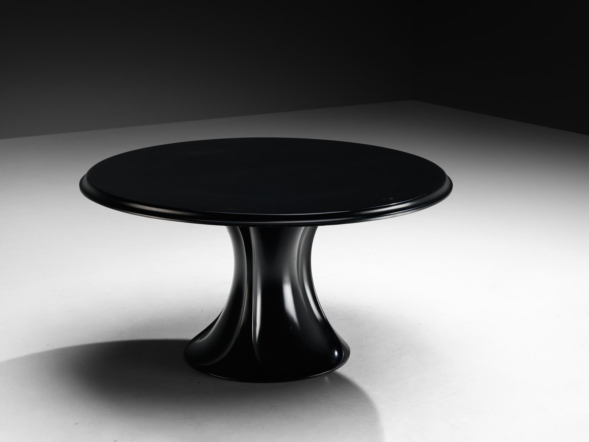 Pierluigi Spadolini for 1P 'Boccio' Round Dining Table in Resin