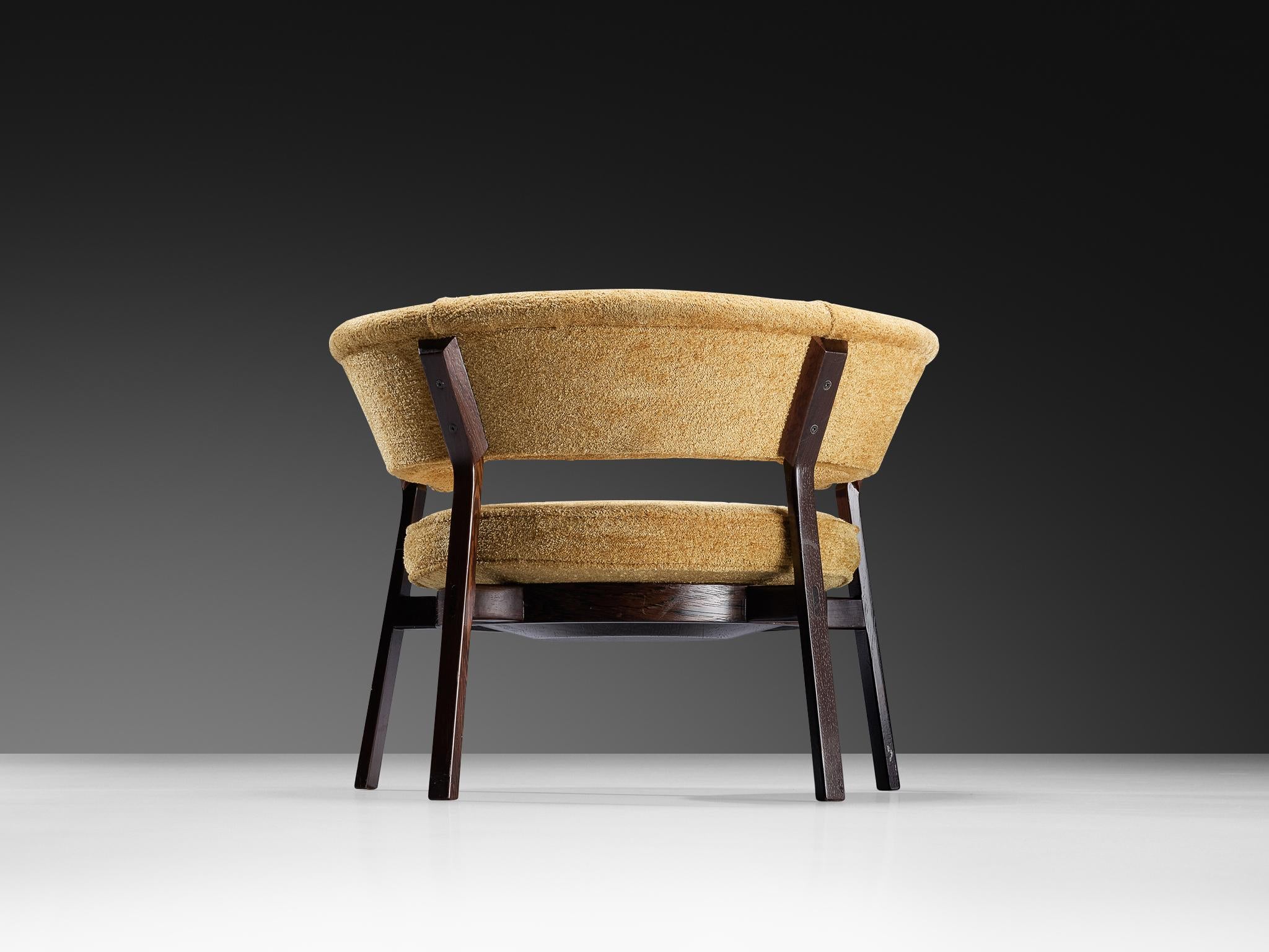 Eugenio Gerli for Tecno P28 Lounge Chairs in Wengé and Muted Ochre Fabric