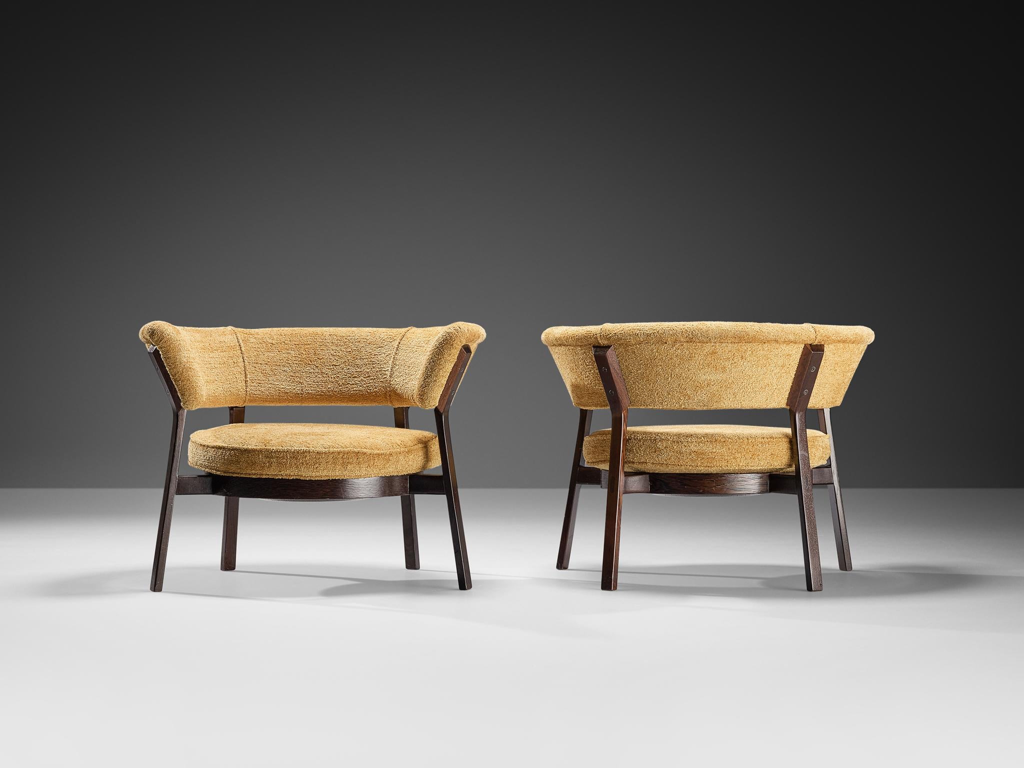 Eugenio Gerli for Tecno P28 Lounge Chairs in Wengé and Muted Ochre Fabric