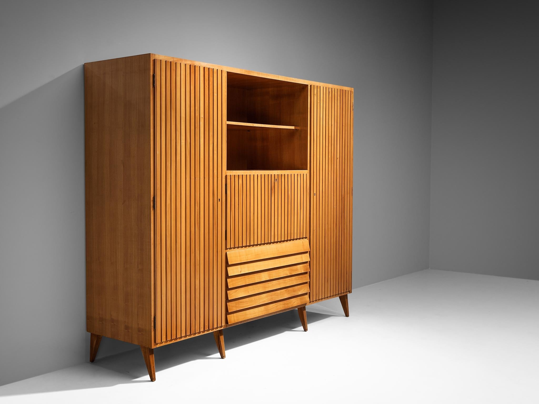 La Permanente Mobili Cantù Highboard in Maple